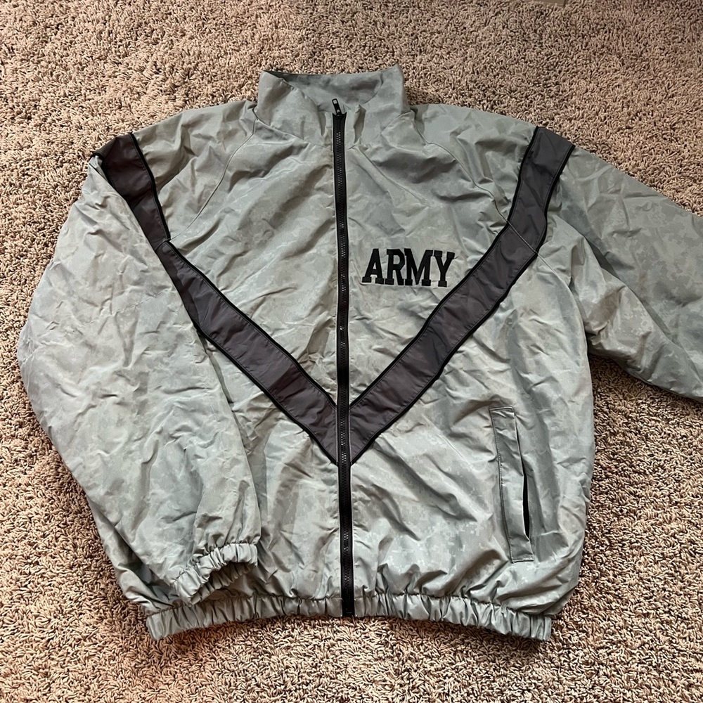 Army Surplus vintage windbreaker